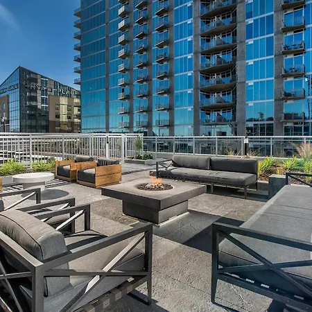 Hotel Placemakr Premier Sobro 5*