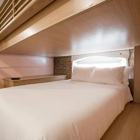The Russell Hotel 3*