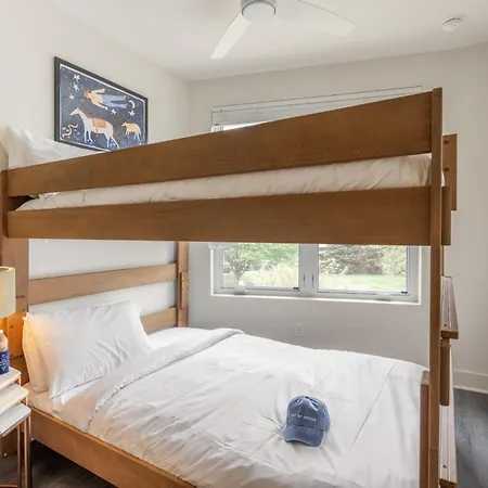 Apartment Outrider 112 By Avantstay 5 Minutes To Broadway *