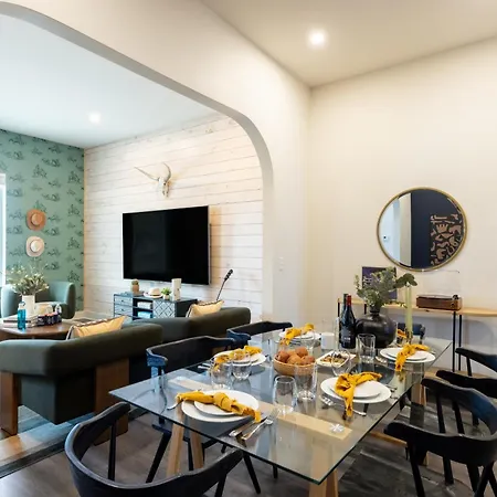 Holiday home Outrider Modern Music City Penthouse Sleeps 24 Nashville
