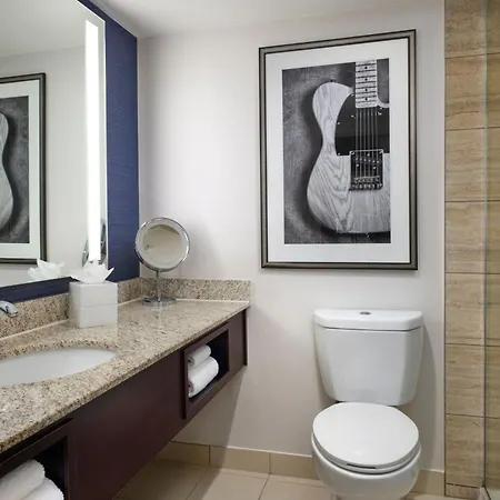 Hotel Airport Marriott 4*