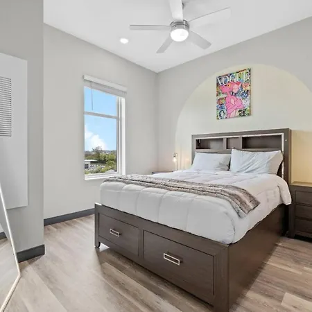 Alto 311 Apartment