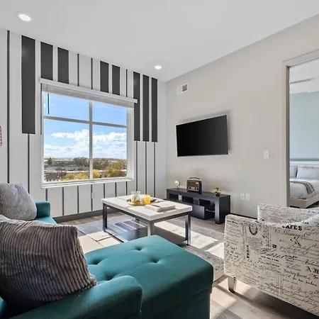 Alto 408 Apartment