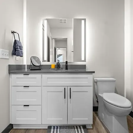 Alto 214 Apartment
