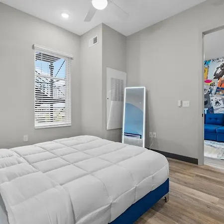 Alto 214 Apartment