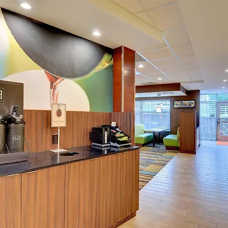 Fairfield & By Marriott Downtown-metrocenter 3*
