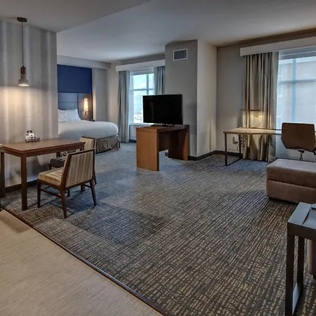 By Marriott Hills Hotel 3*