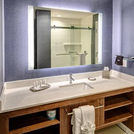 By Marriott Hills Hotel 3*