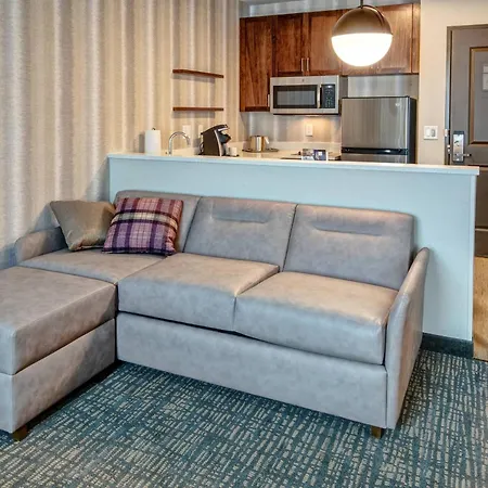 By Marriott Hills Nashville