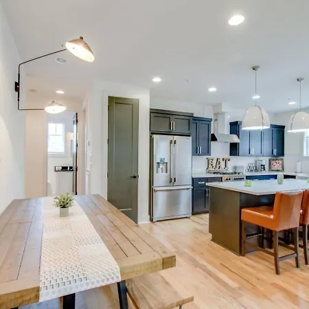 Large Elite Perfect Gulch Area Nashville