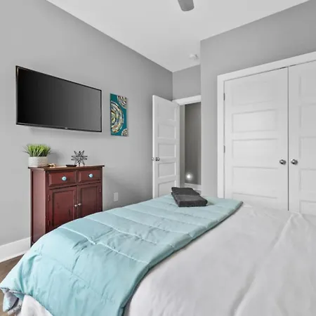 Rhythm And View - Broadway Groups Secure Garage Holiday home *