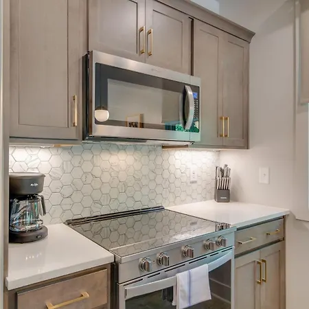 Holiday home Retreat Into Luxury In East Nashville's Twin Homes Nashville