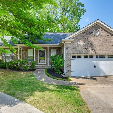 Cozy Hermitage W/ Deck: 11 Mi To Nashville! Holiday home *
