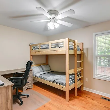Holiday home Cozy Hermitage W/ Deck: 11 Mi To Nashville! Nashville