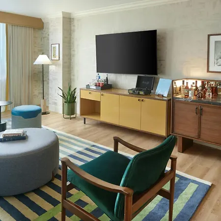 Sheraton Grand Downtown