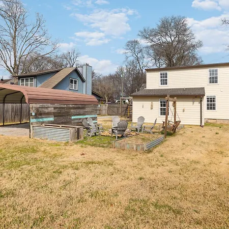 Holiday home Big Cozy House 3 Mi To Downtown With Outdoor Fire Pit Nashville