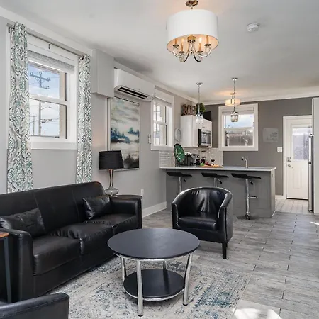 Mystic Pearls - 2 Units - Next To Broadway