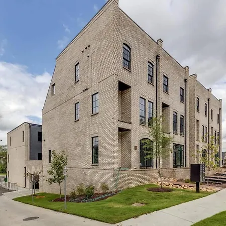 Dazzling - Minutes To - Broadway 4br 4ba Nashville