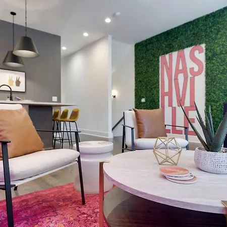 Dazzling - Minutes To - Broadway 4br 4ba Holiday home *