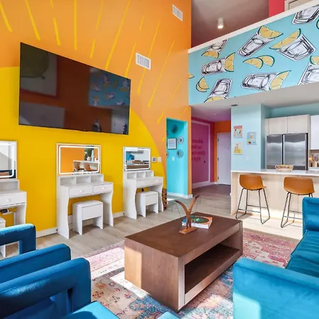 Apartment Tequila Sunrise- Walk To Broadway, Pool&gym *