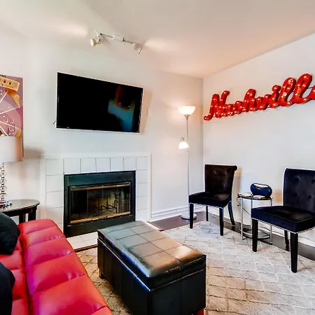 Heart Of Downtown/walk To Broadway & The Action/bars/music Venues/honky Tonks! Nashville