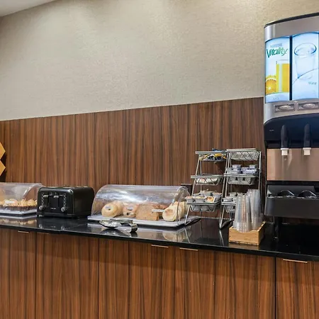 Fairfield & By Marriott Downtown-metrocenter Nashville