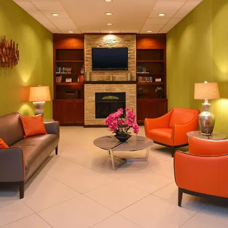 Country & By Radisson Airport Tn Hotel Nashville