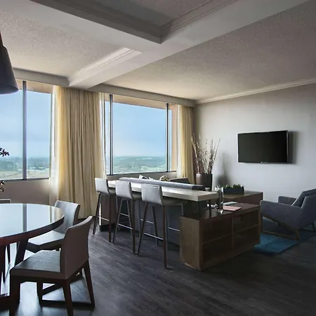 Sonesta Airport Hotel Nashville