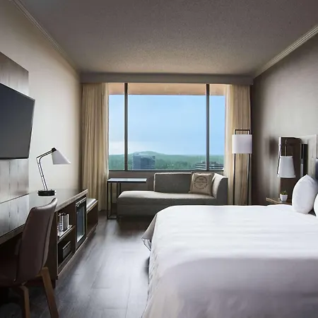 Hotel Sonesta Airport