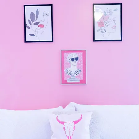 Apartment Lipstick & Boots - Luxury 3-level With Private Garage Near Music Row *