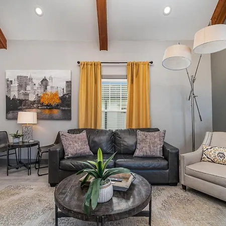 Gray Pearl- Single-family -4 Mins To Broadway * Nashville