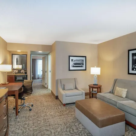 Embassy - At Vanderbilt 3*
