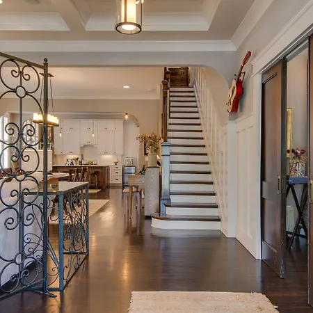 Caroline House Historic 4* Nashville