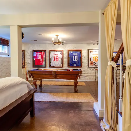 Caroline House Historic Bed & Breakfast Nashville