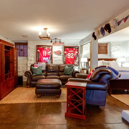 Caroline House Historic 4* Nashville