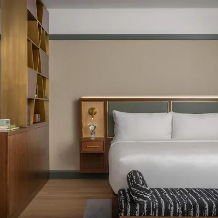 The Printing House Hotel, Tapestry Collection By Hilton