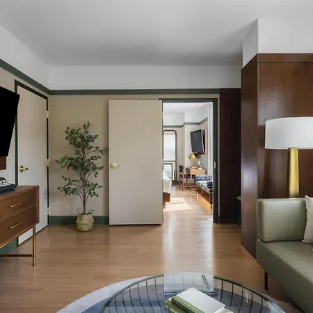 The Printing House Hotel, Tapestry Collection By Hilton 4*