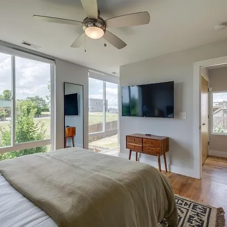 The Wild Fern D Holiday home Nashville