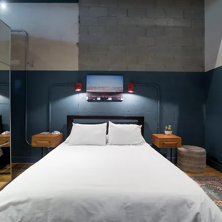 506 Lofts Apartment