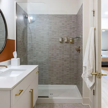 Outrider Buyout - 2 Units By Avantstay Holiday home *