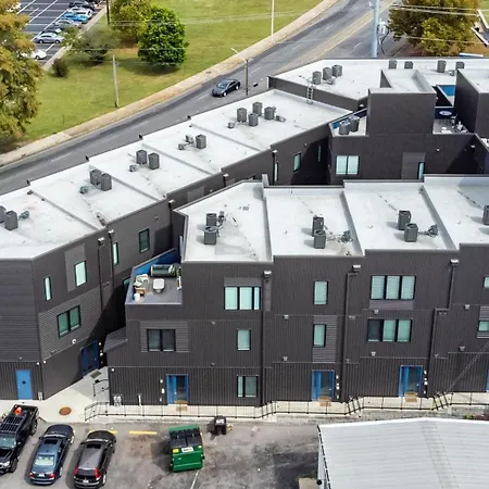 Outrider Buyout - 2 Units By Avantstay Nashville