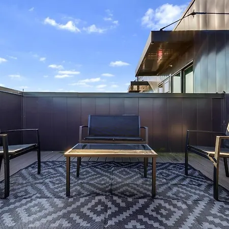 Apartment Peaceful Retreat - Views, Close To Broadway
