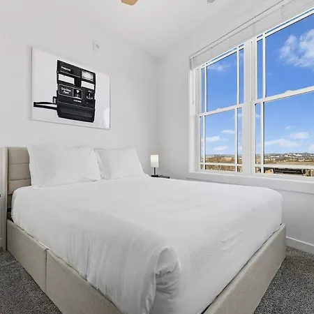 Peaceful Retreat - Views, Close To Broadway Apartment Nashville