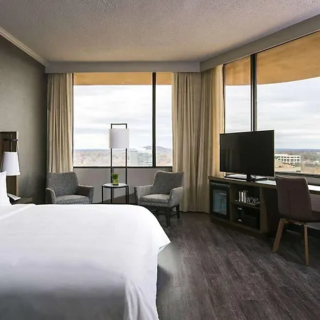 Sonesta Airport Hotel