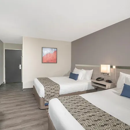 Microtel & By Wyndham Hotel