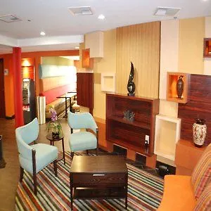 Express W-i40 By Ihg Hotel Nashville