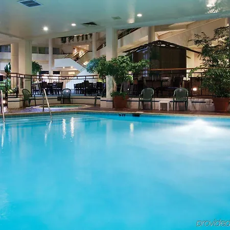 Airport Marriott