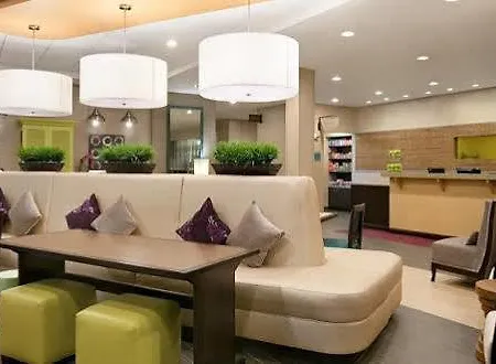Hotel Home2 Airport