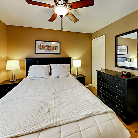 Apartment Landmark Mcmillin Court 9 *