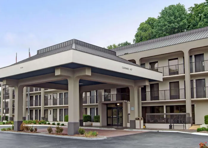 Baymont By Wyndham Nashville Airport